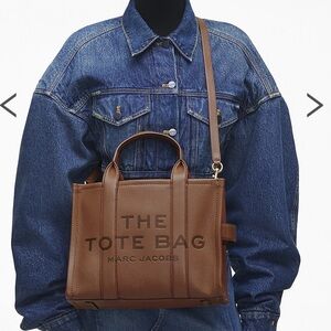 The tote bag Marc Jacobs